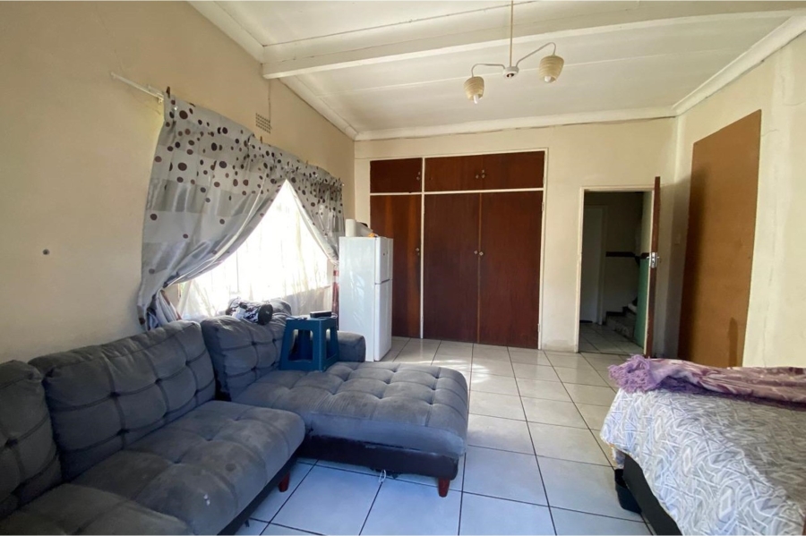 9 Bedroom Property for Sale in Sasolburg Free State